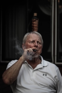 storing cigars with no humidor